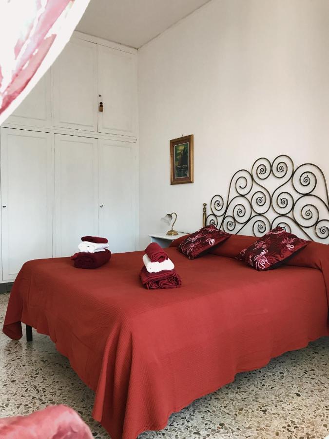 Casa Zi' Peppe Appartement Capranica Buitenkant foto