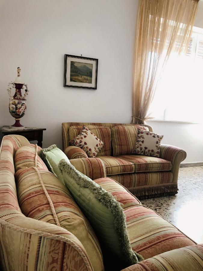 Casa Zi' Peppe Appartement Capranica Buitenkant foto